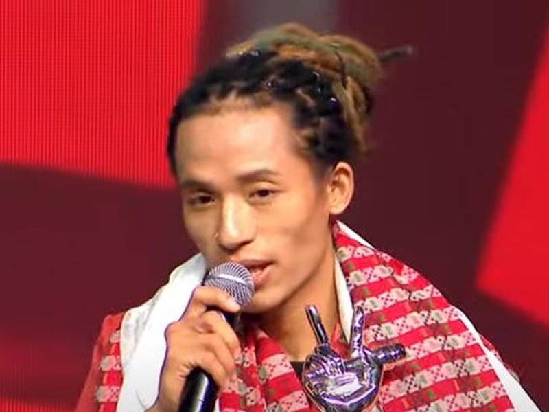 ‘भ्वाइस अफ नेपाल सिजन -४’ को विजेता बने करन राई